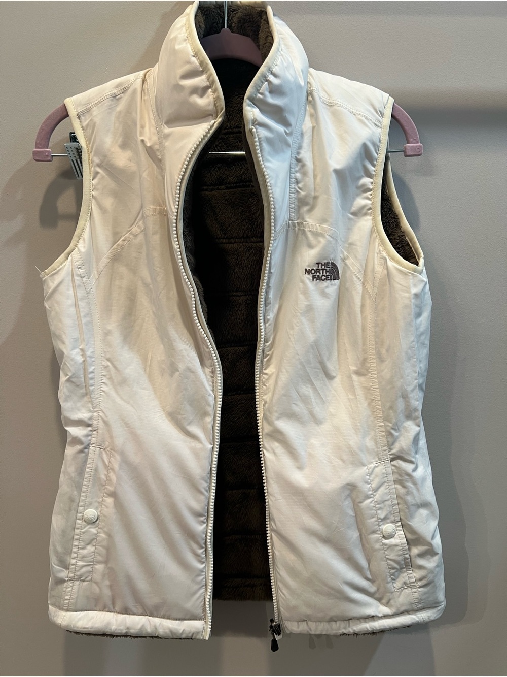 The North Face White Women's Fleece-Lined Vest